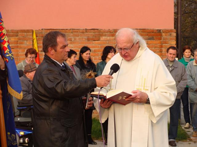 Odhaleni_a_sveceni_sochy_07